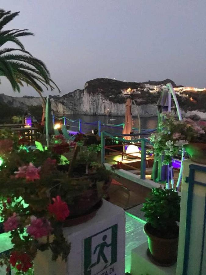 L'Incanto Di Cala Feola Ponza Ngoại thất bức ảnh